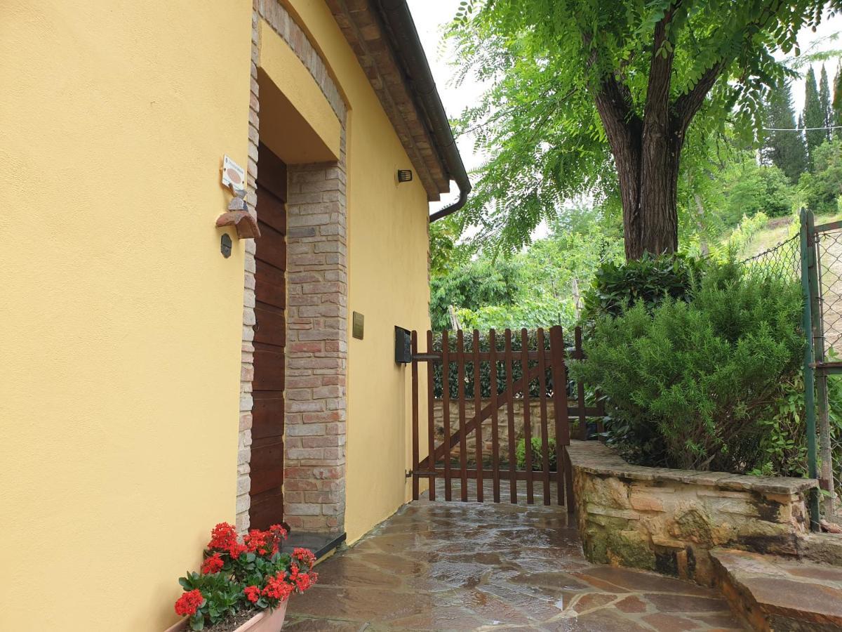 Agriturismo Villino Del Grillo San Gimignano Exterior photo